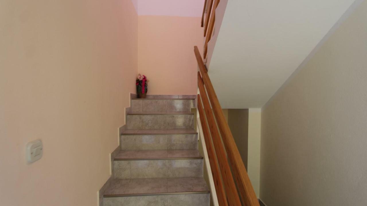Holiday House Matko Gabonjin Екстер'єр фото